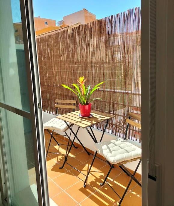 Апартаменты Estudio 52 Malaga Centrico Parking Gratuito Экстерьер фото