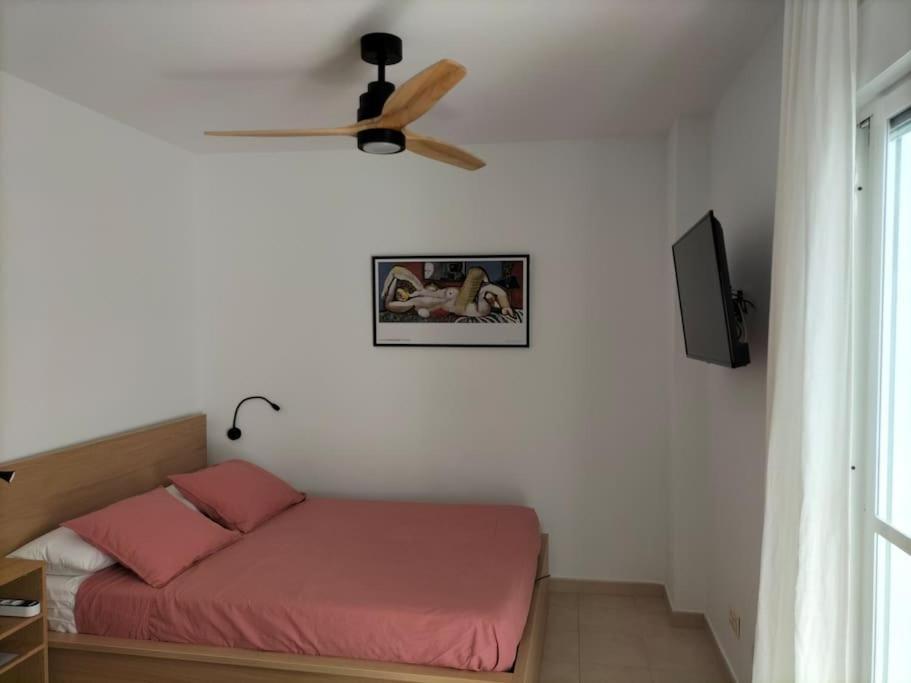Апартаменты Estudio 52 Malaga Centrico Parking Gratuito Экстерьер фото